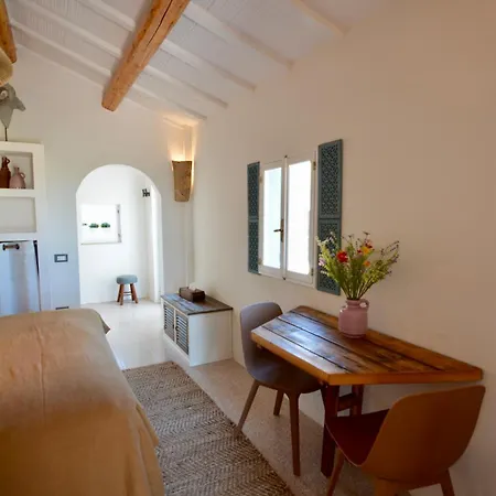 Bed And Adventure Tramontana Resort - Casetta & Wellness Castilenti Exterior photo
